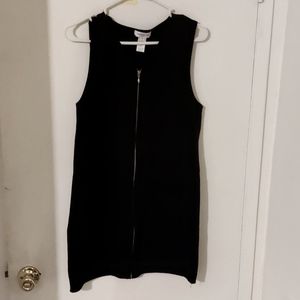 Jones New York Sport Size S Black Dress